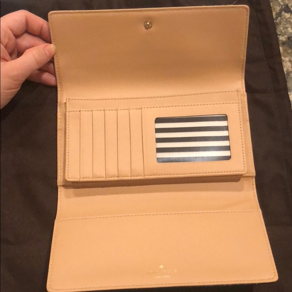 Kate Spade Sandra Southport Ave Wallet - Bluebelle - Picture 2 of 6